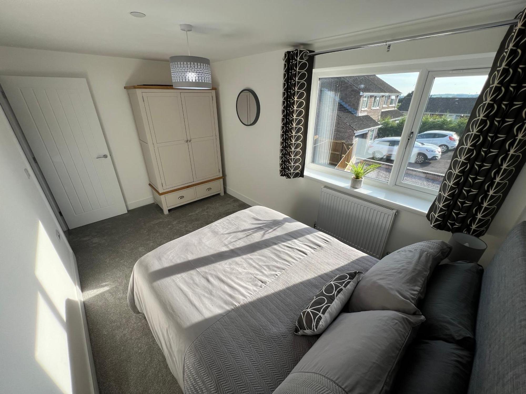 Modern, Two Double Bedroom House With Free Parking Chepstow Exteriör bild