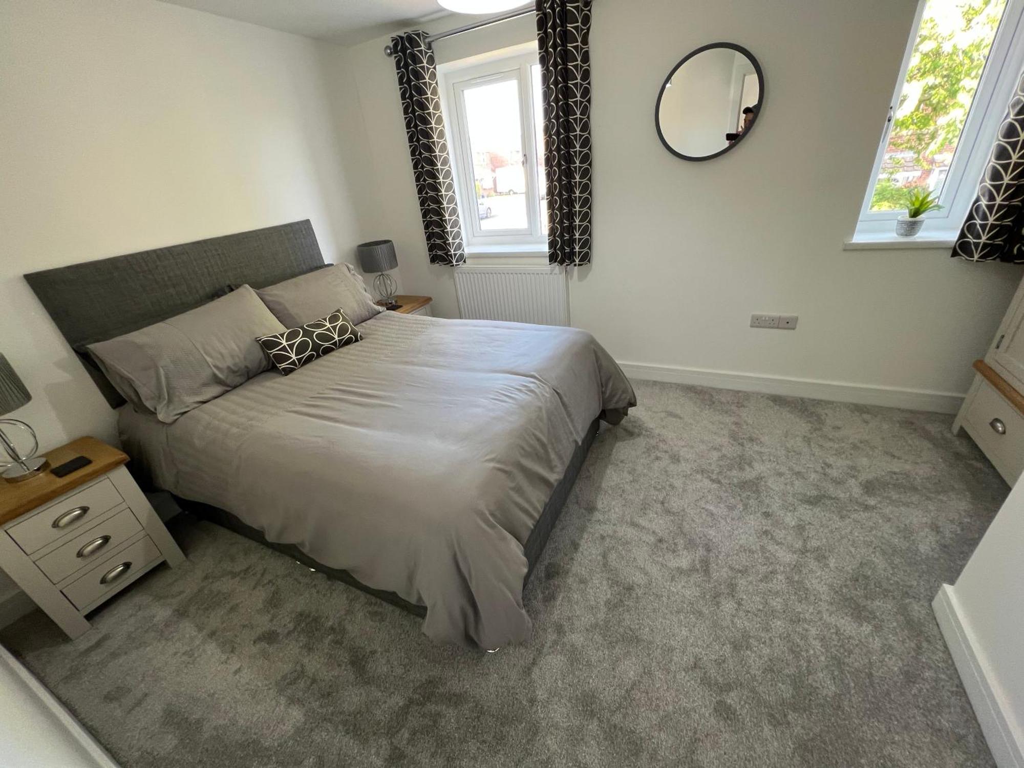 Modern, Two Double Bedroom House With Free Parking Chepstow Exteriör bild
