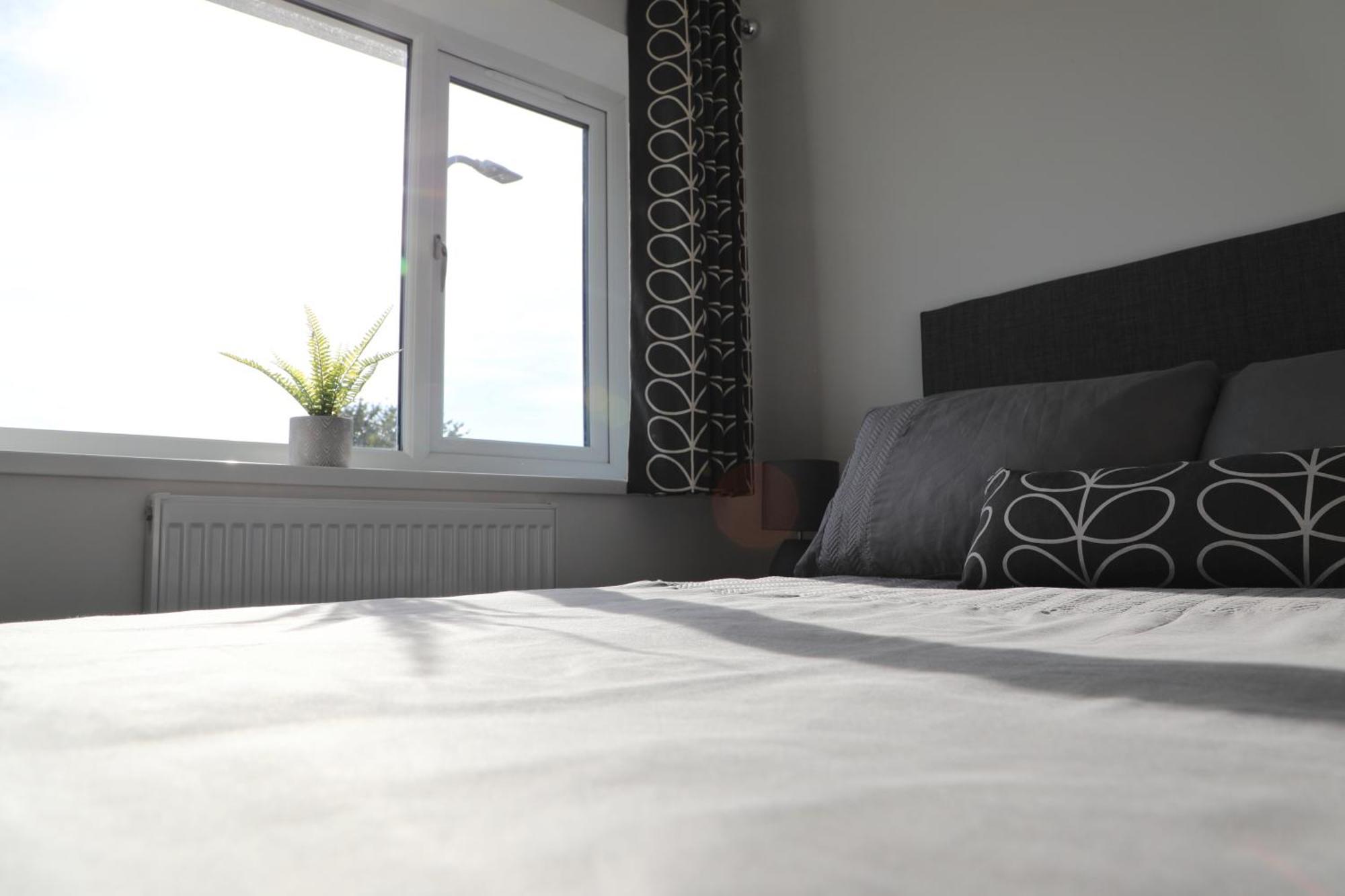 Modern, Two Double Bedroom House With Free Parking Chepstow Exteriör bild