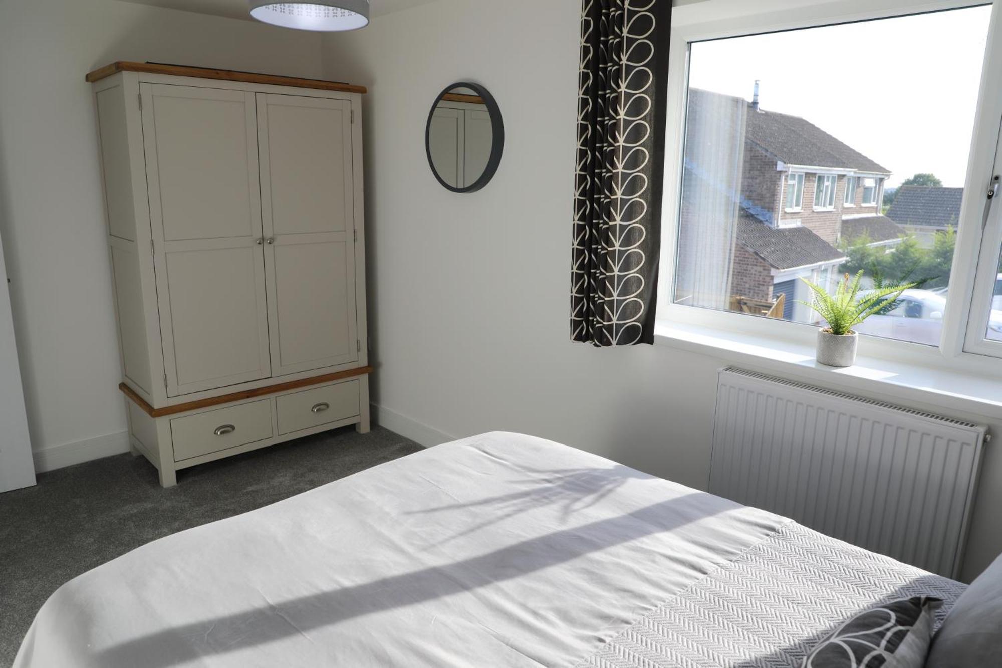 Modern, Two Double Bedroom House With Free Parking Chepstow Exteriör bild
